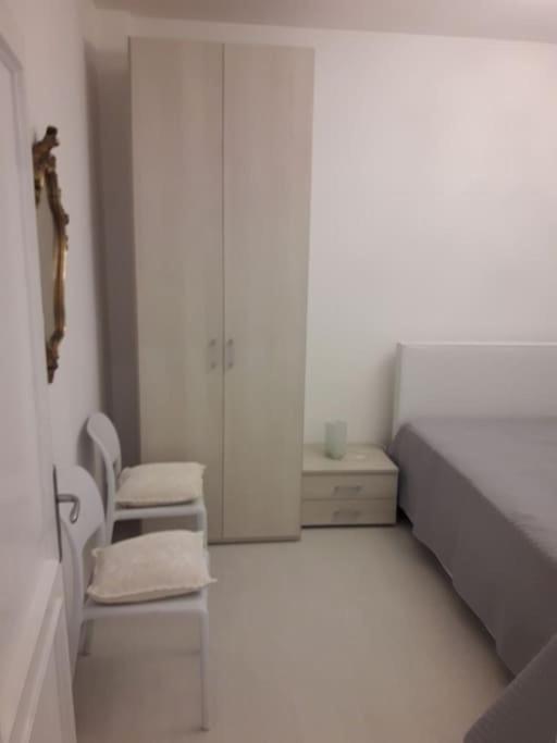 Appartamento Vittoria Pietra Ligure Bagian luar foto